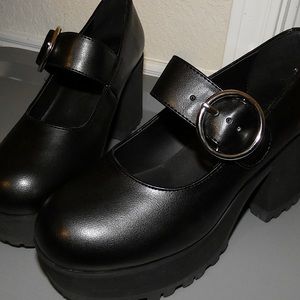 Dollskill Mary Jane Heels